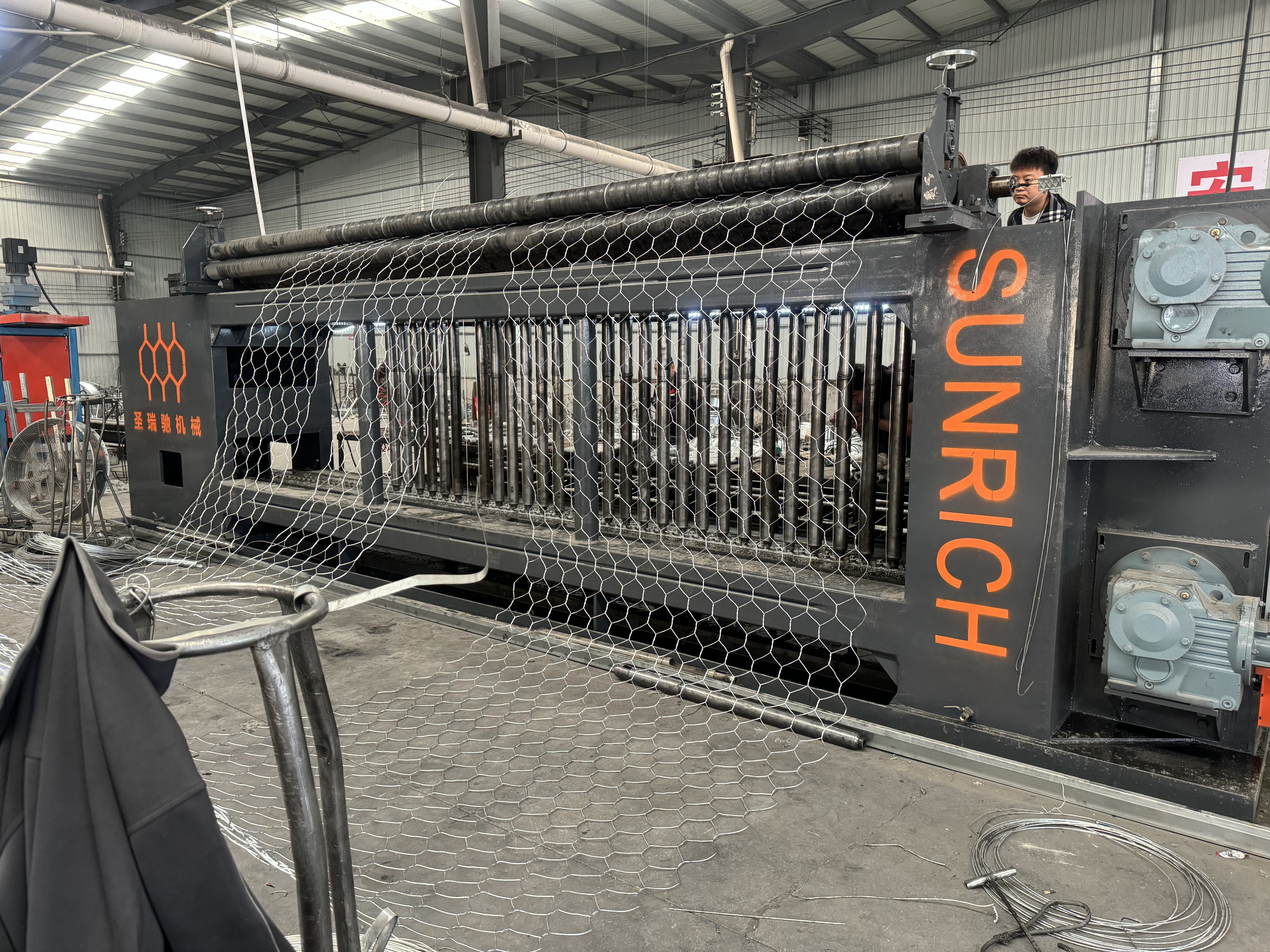 Latest company blogs about CNC Servo Gabion Mesh Machine Shipped to Nepal for River Protection Project