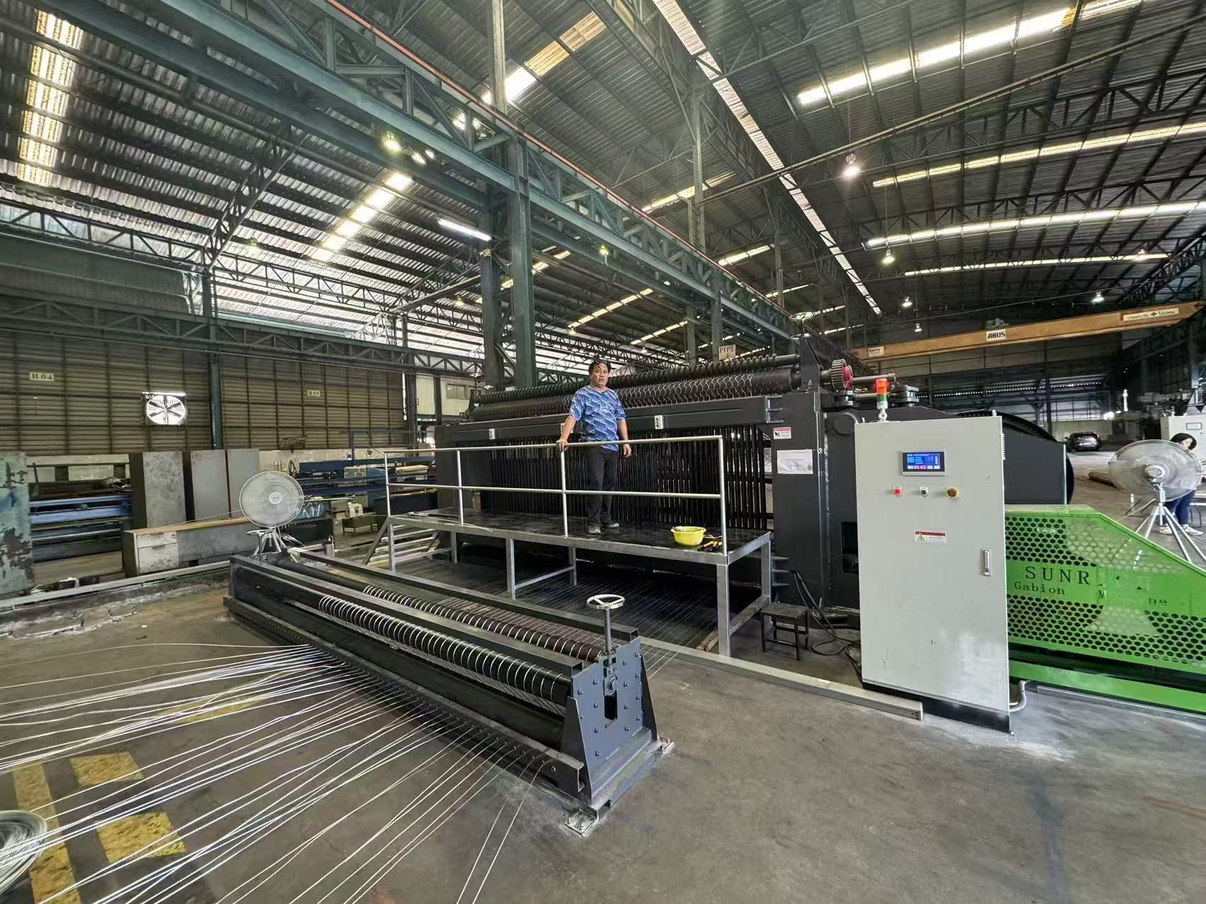 Latest company blogs about Increasing Landslide Risks in Mountain Regions? Automated Gabion Machines Support Slope Stabilization Projects in India