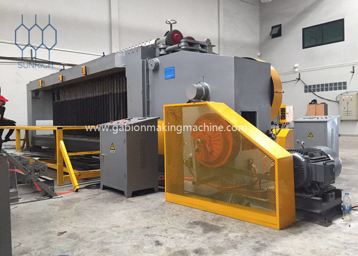 Five Twist Automatic Plc Control System Gabion Mesh Machine For 4500mm Weaving Width